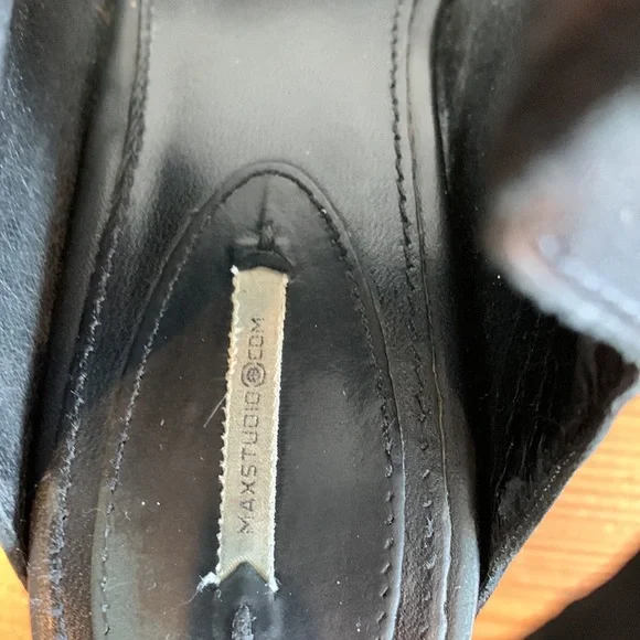 Max Studio black wedge. - Picture 5 of 7